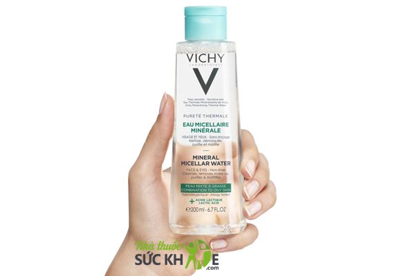 Nước tẩy trang cho da dầu mụn Vichy Puret&eacute; Thermale Mineral Micellar Water Combination To Oily Skin