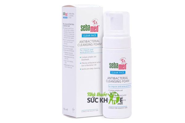 Sữa rửa mặt trị mụn cho học sinh cấp 2 Clear Face Antibacterial Cleansing Foam