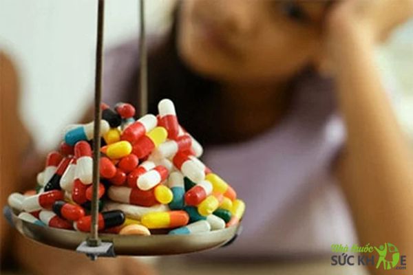 c&aacute;ch uống Vitamin tổng hợp