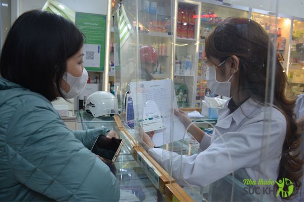 Theo d&otilde;i liều lượng v&agrave; tần suất uống