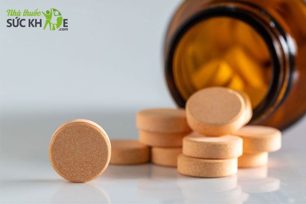 n&ecirc;n uống vitamin C l&uacute;c n&agrave;o, Ai kh&ocirc;ng n&ecirc;n uống vitamin C