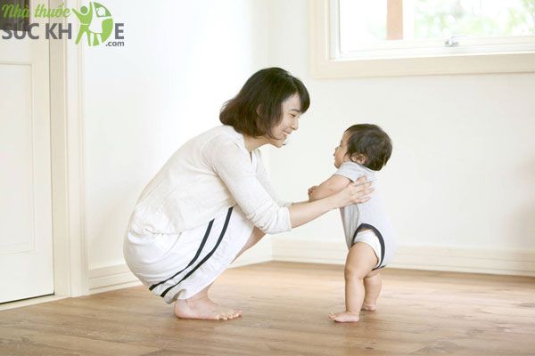 biếng ăn sinh l&yacute; ở trẻ 10 th&aacute;ng tuổi, biếng ăn sinh l&yacute; ở trẻ 11 th&aacute;ng tuổi