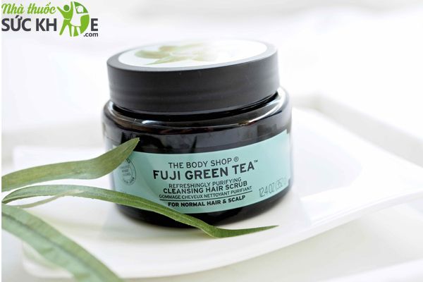 Sản phẩm tẩy tế b&agrave;o chết da đầu The Body Shop Fuji Green Tea
