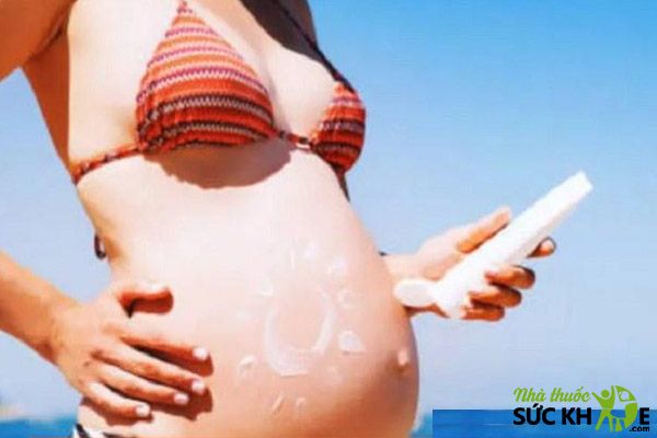 Kem chống nắng d&agrave;nh cho b&agrave; bầu an to&agrave;n v&agrave; l&agrave;nh t&iacute;nh