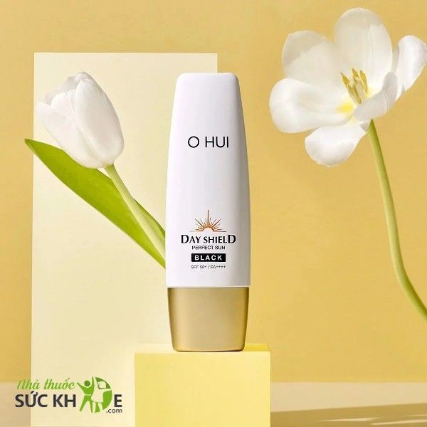 Kem chống nắng Ohui Day Shield Perfect Sun Black