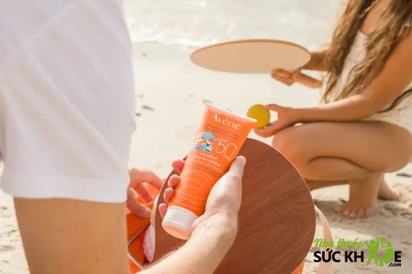 Kem chống nắng Avene Protection Protection Lotion For Children cho trẻ em