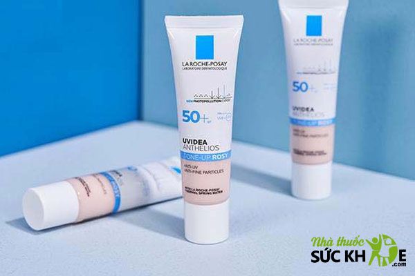 Kem chống nắng l&agrave;m s&aacute;ng da La Roche Posay Uvidea Anthelios Tone-Up Rosy SPF50+