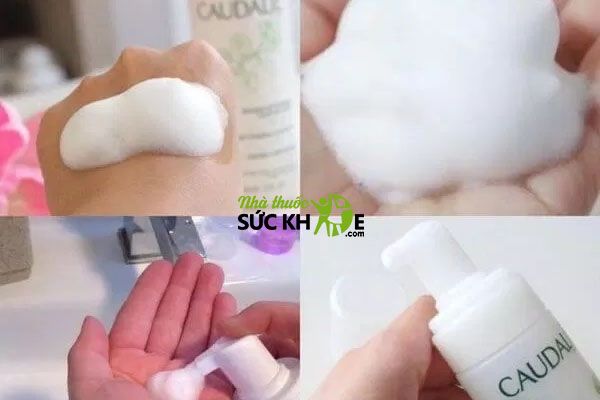 Sữa rửa mặt chống l&atilde;o h&oacute;a Caudalie