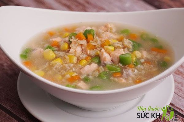 Ch&aacute;o yến mạch nấu rau củ