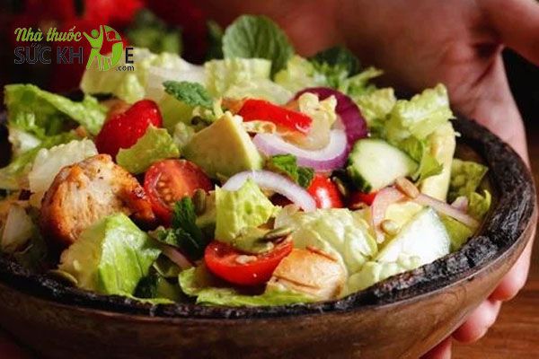 Salad ức g&agrave;