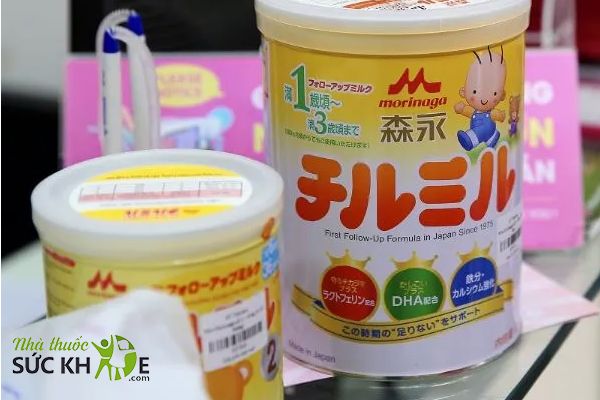 Sữa tăng c&acirc;n cho b&eacute; 2 tuổi Morinaga số 2