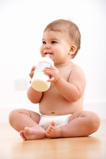 Bột ngũ cốc pha sữa Bledina bổ sung đầy đủ dưỡng chất cho bé phát triển toàn diện