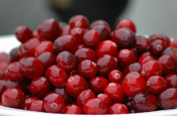 Viên uống Blackmores Cranberry 15000mg có chứa nam việt quất (cranberry) hàm lượng cao