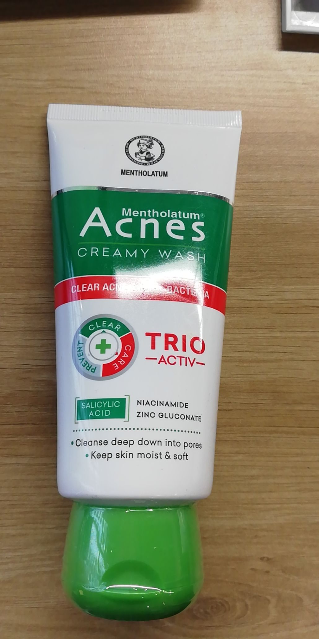 Sữa rửa mặt Acnes Creamy Wash ngăn ngừa mụn