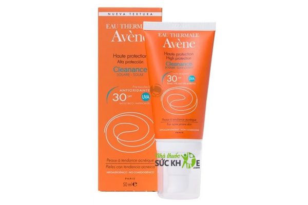 Kem chống nắng cho da mặt nhờn Avene Cleanance SPF 30 dành cho da mụn