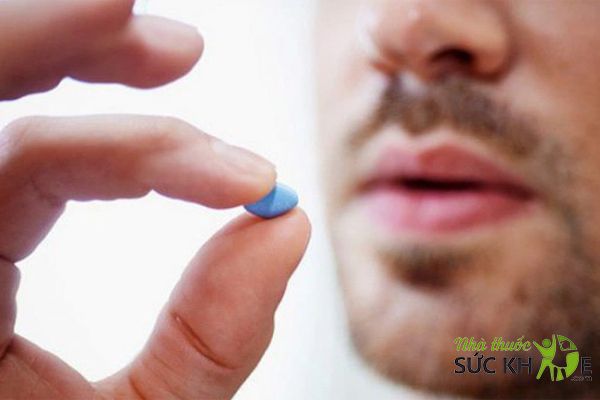 Sản phẩm không dùng cho nam giới dưới 18 tuổi và phụ nữ