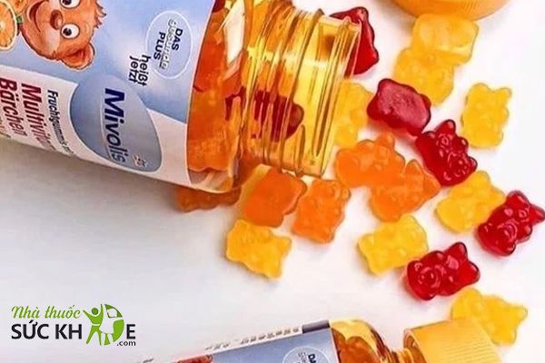 Kẹo dẻo hình gấu không dùng cho trẻ dưới 2 tuổi
