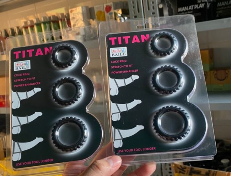 V&ograve;ng đeo Titan hỗ trợ k&eacute;o d&agrave;i thời gian QH