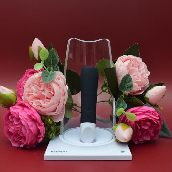 M&aacute;y massage cao cấp Satisfyer