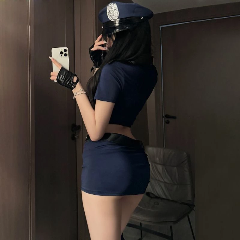 Bộ sản phẩm Cosplay Cảnh S&aacute;t Anime