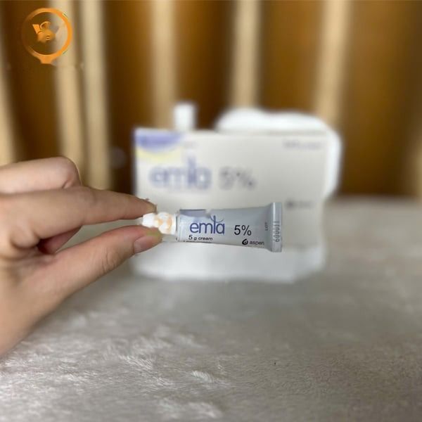 Gel bôi kéo dài thời gian quan hệ chống xuất tinh sớm Em Chí