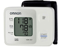 Máy đo huyết áp cổ tay Omron HEM 6121 
