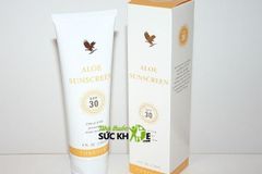 Aloe Sunscreen Kem chống nắng lô hội SPF 30