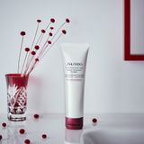 Sữa rửa mặt làm sạch sâu Shiseido Deep Cleansing Foam Parfaite