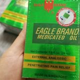 Dầu gió xanh con Ó Eagle Brand 2 nắp