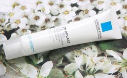 Gel hỗ trợ mờ sẹo tái tạo da LaRoche - Posay Cicaplast Gel B5