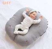Gối chống trào ngược cho bé Rototo Bebe Hàn Quốc