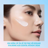 (Hàng nhập khẩu) Kem dưỡng ẩm Bergamo Hyaluronic Acid Essential Intensive