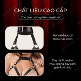 Đồ chơi BDSM dây da hở ngực