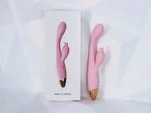 Máy Massage Hỗ Trợ Giải Tỏa Cho Nữ có nhánh nhiều chế độ rung phát nhiệt màu hồng Chính Hãng