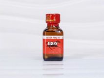 Chai hít Iron Horse 30ml kích thích tăng cảm giác hưng phấn 354304