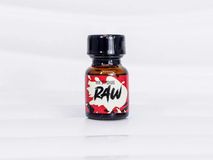 Chai hít Strenge Raw 10ml tăng cảm giác phấn khích