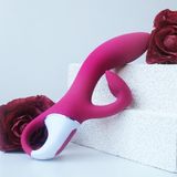 Dương vật giả Satisfyer Embrace Me có rung kích thích điểm G