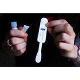 Bộ Xét Nghiệm HIV OraQuick Bằng Nước Bọt Tại Nhà - Kết Quả Trong 20 Phút, Kiểm Tra Dễ Dàng, Chính Hãng Mylan 746132