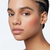 Phấn Má Gucci Blush De Beauté Bright Coral 04 - Phấn Màu Hồng Đào 5.5g Chính Hãng, Tạo Nên Vẻ Đẹp Rạng Rỡ Và Tươi Tắn 744203