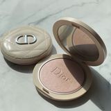 Phấn Highlight Dior Forever Couture Luminizer Tone 01 Nude Glow - Đem lại làn da rạng rỡ, tự nhiên và đáng yêu cho mọi phong cách trang điểm. 743919