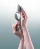 Dương vật giả rung có nhánh kích thích điểm G cao cấp Svakom Chika