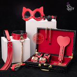 (Snapshop) Bộ Dụng Cụ BDSM Da Cao Cấp Chính Hãng