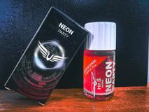 Popper Neon 40ml Hộp Cao cấp, mạnh phê, che tên sp 