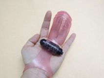 Bao silicone có rung đeo ngón tay kích thích vùng kín [Mã CK-SP969654-01]