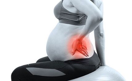Đau lưng khi mang thai: nguyên nhân và cách khắc phục an toàn