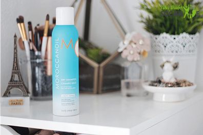 Review chất lượng dầu gội khô Moroccanoil