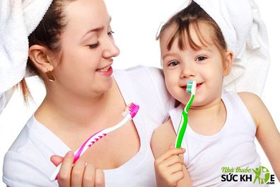 TOP 20 bàn chải đánh răng cho bé sạch răng, khỏe nướu