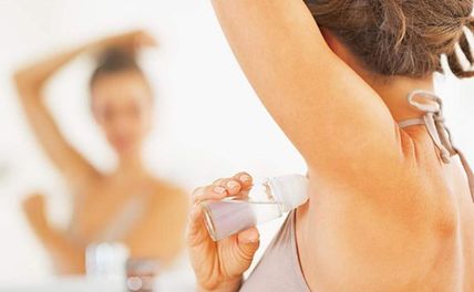 Top 5 Lăn Khử Mùi Cho Nữ Hiệu Quả Nhất Chị Em Tin Dùng