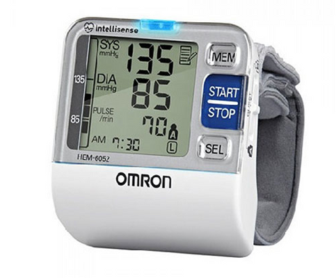 Máy đo huyết áp cổ tay tự động Omron HEM-6052
