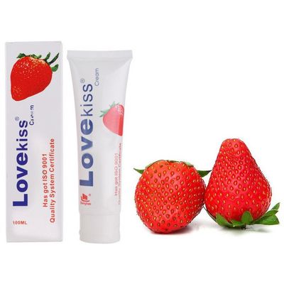 Gell Bôi Trơn Love Kiss Hương Dâu 100ml
